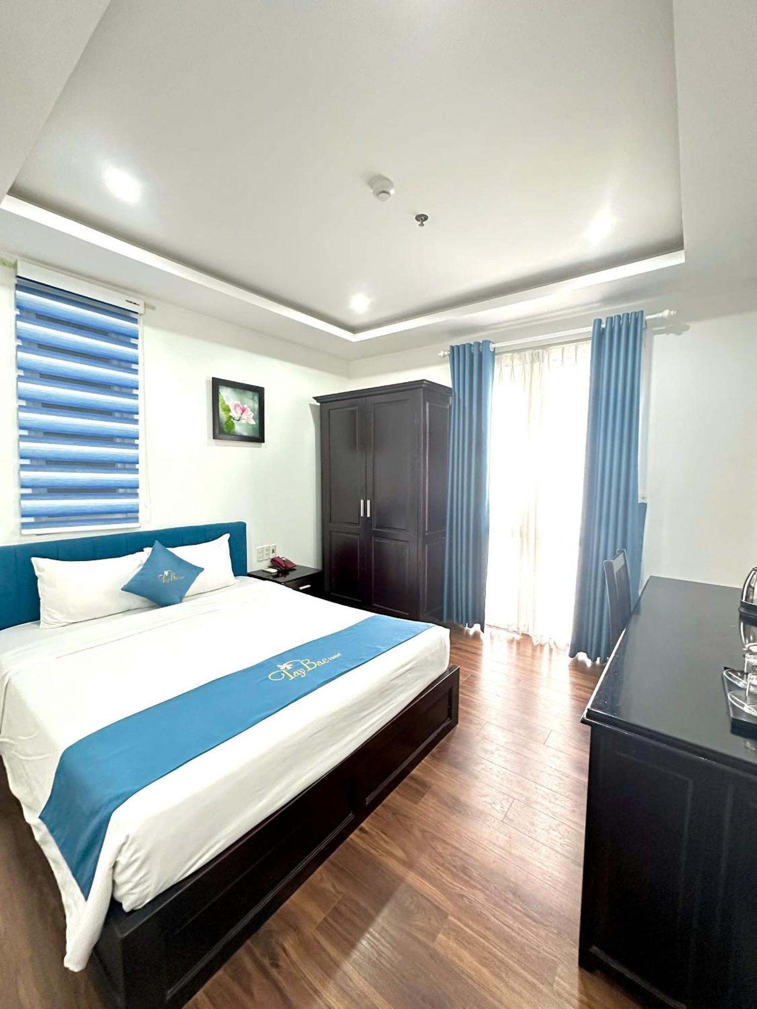 Tay Bac Hotel Da Nang Exterior photo