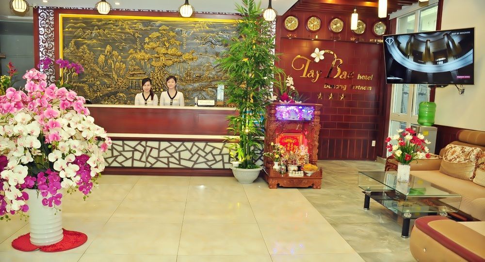 Tay Bac Hotel Da Nang Exterior photo