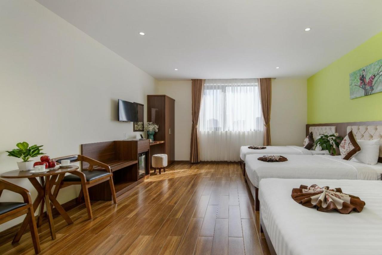 Tay Bac Hotel Da Nang Exterior photo